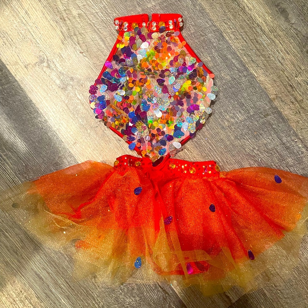 GLAMOUR Dance Costume